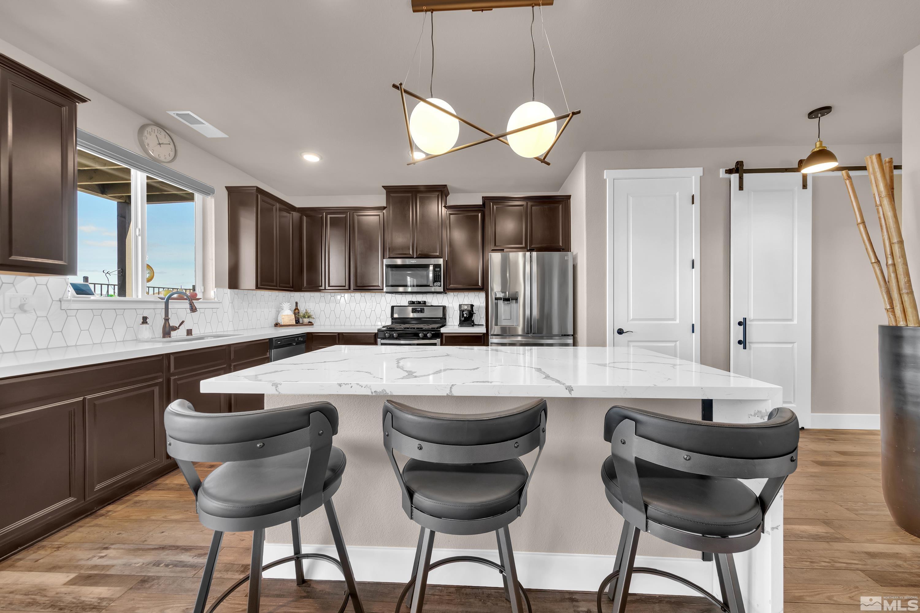 8643 Sky Key Road Reno, NV 89506 - Photo 5 of 37 Photo 6