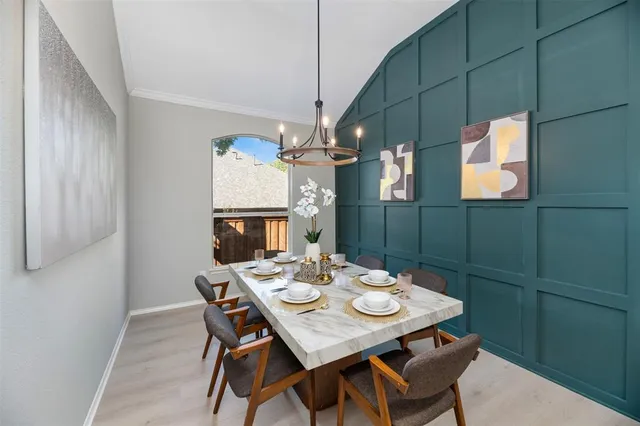 $375,000 | 716 Red Oak Court, Crowley, TX 76036