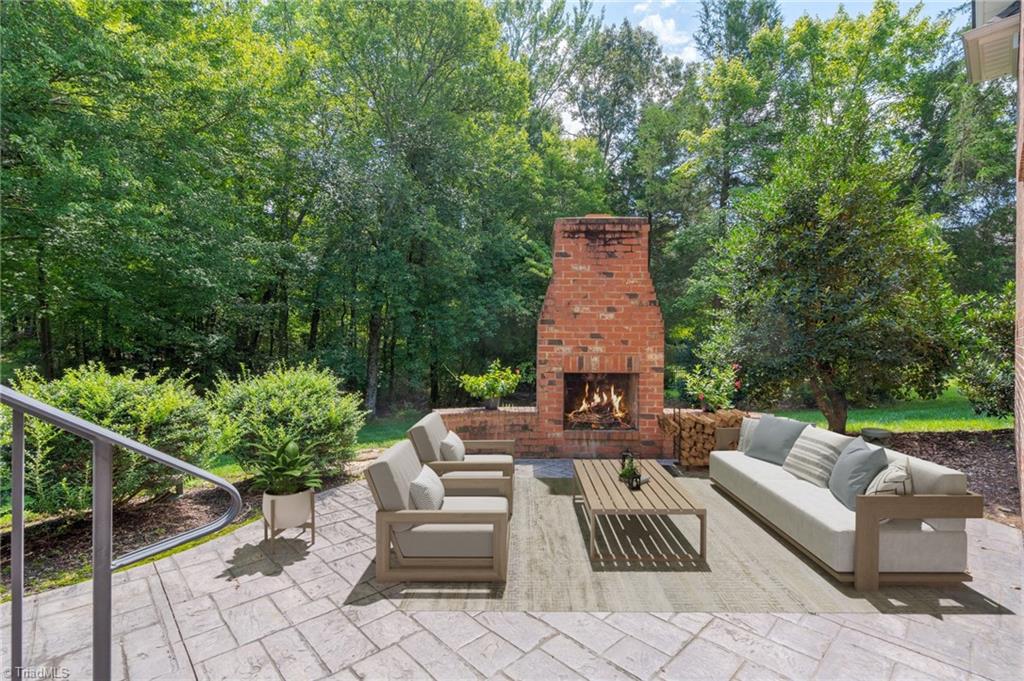 7024 Denison Road Summerfield, NC 27358 - Photo 27 of 43 Virtually staged