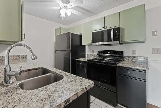 $1,700 | 2122 Clearwater Drive, Surfside Beach, SC 29575