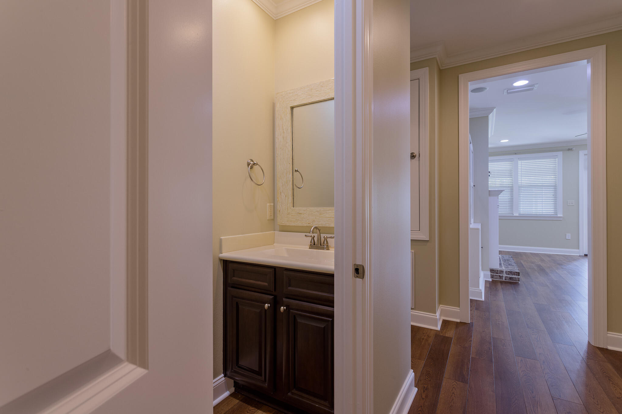 111 Arrowhead Way Niceville, FL 32578 - Photo 15 of 46 a view of a bathroom from the hallway