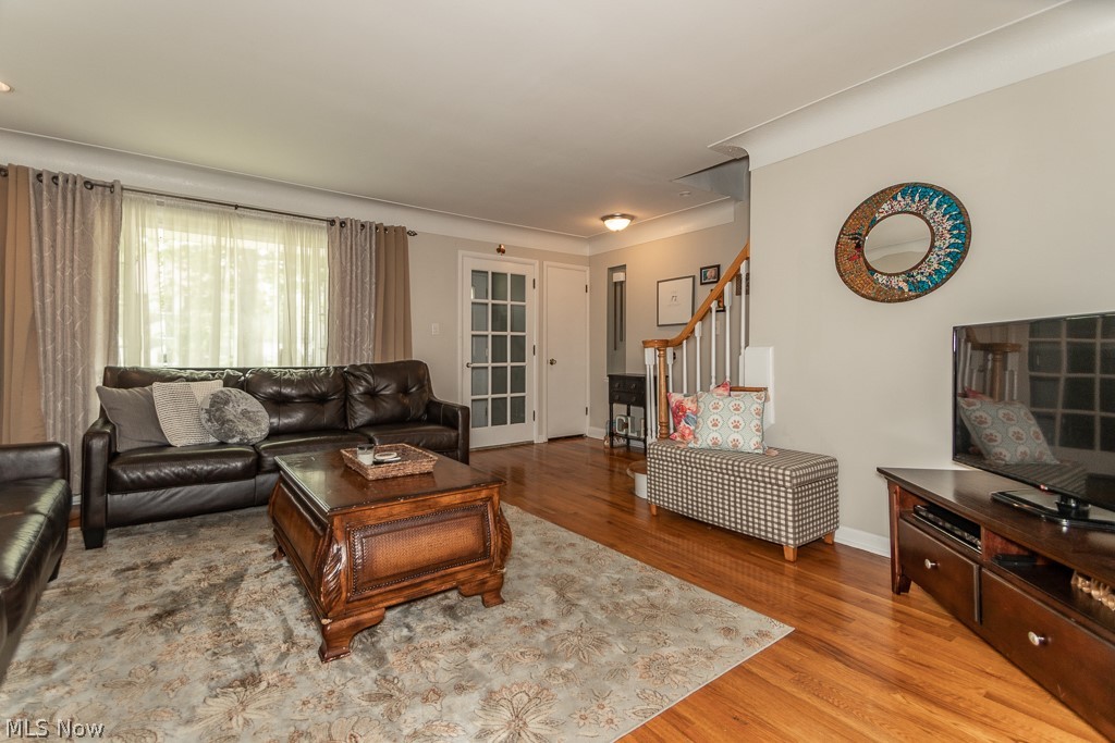 3765 Silsby Road Cleveland, OH 44118 - Photo 4 of 34 Gallery Image 4