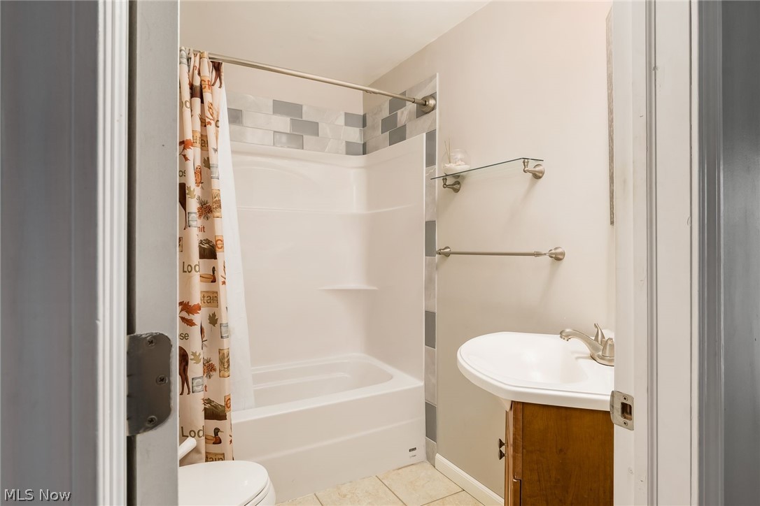500 Harding Road Zanesville, OH 43701 - Photo 23 of 33 Gallery Image 23