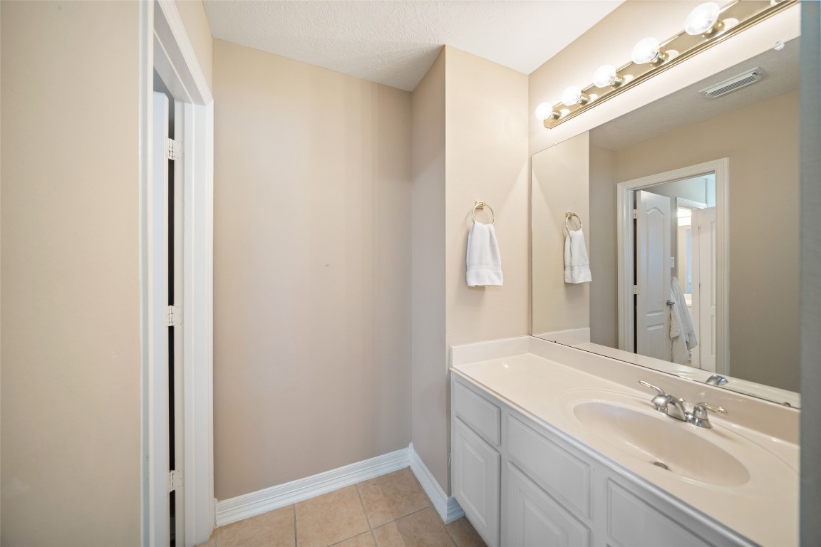 8631 Amy Brook Court Humble, TX 77396 - Photo 38 of 48