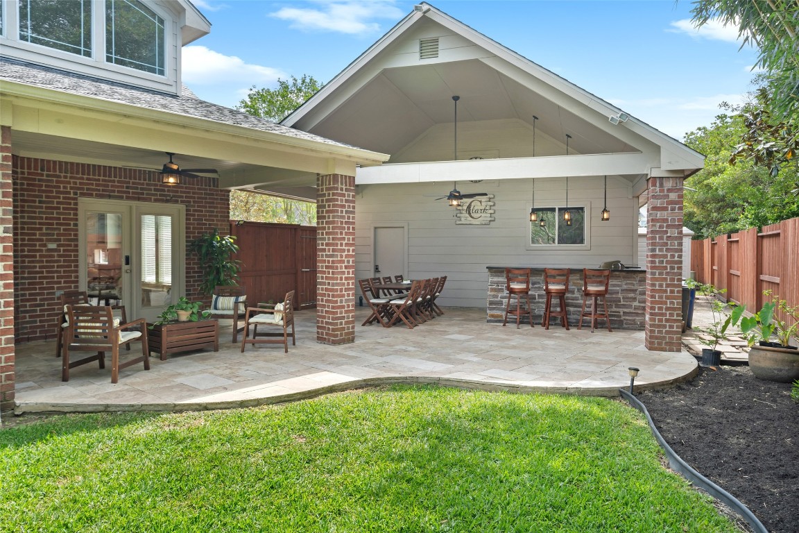 8631 Amy Brook Court Humble, TX 77396 - Photo 9 of 48