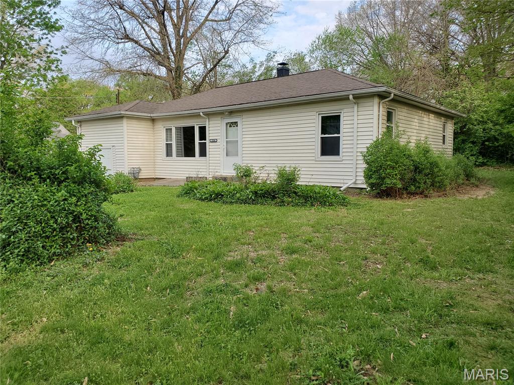 3206 Myrle Street Alton, IL 62002 - Photo 3 of 27