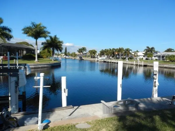 $3,000 | 1980 Aqui Esta Drive, Punta Gorda, FL 33950