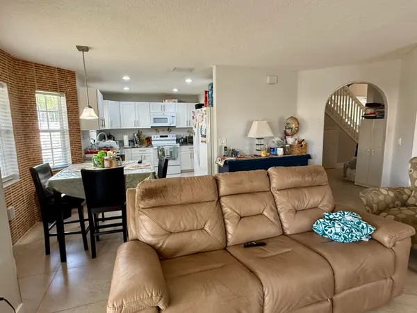 $675,000 | 2401 Northwest 139th Avenue, Sunrise, FL 33323
