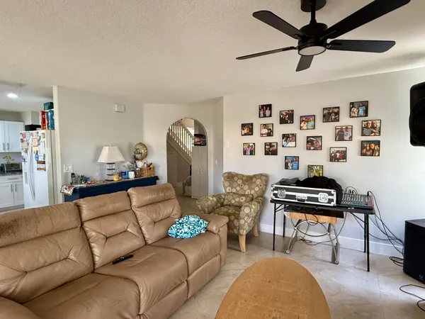 $675,000 | 2401 Northwest 139th Avenue, Sunrise, FL 33323