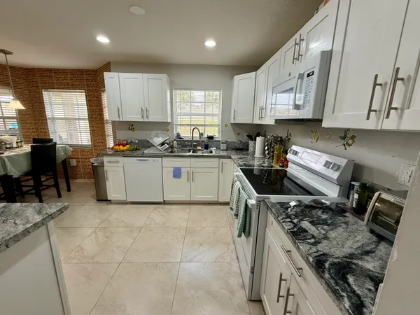 $675,000 | 2401 Northwest 139th Avenue, Sunrise, FL 33323