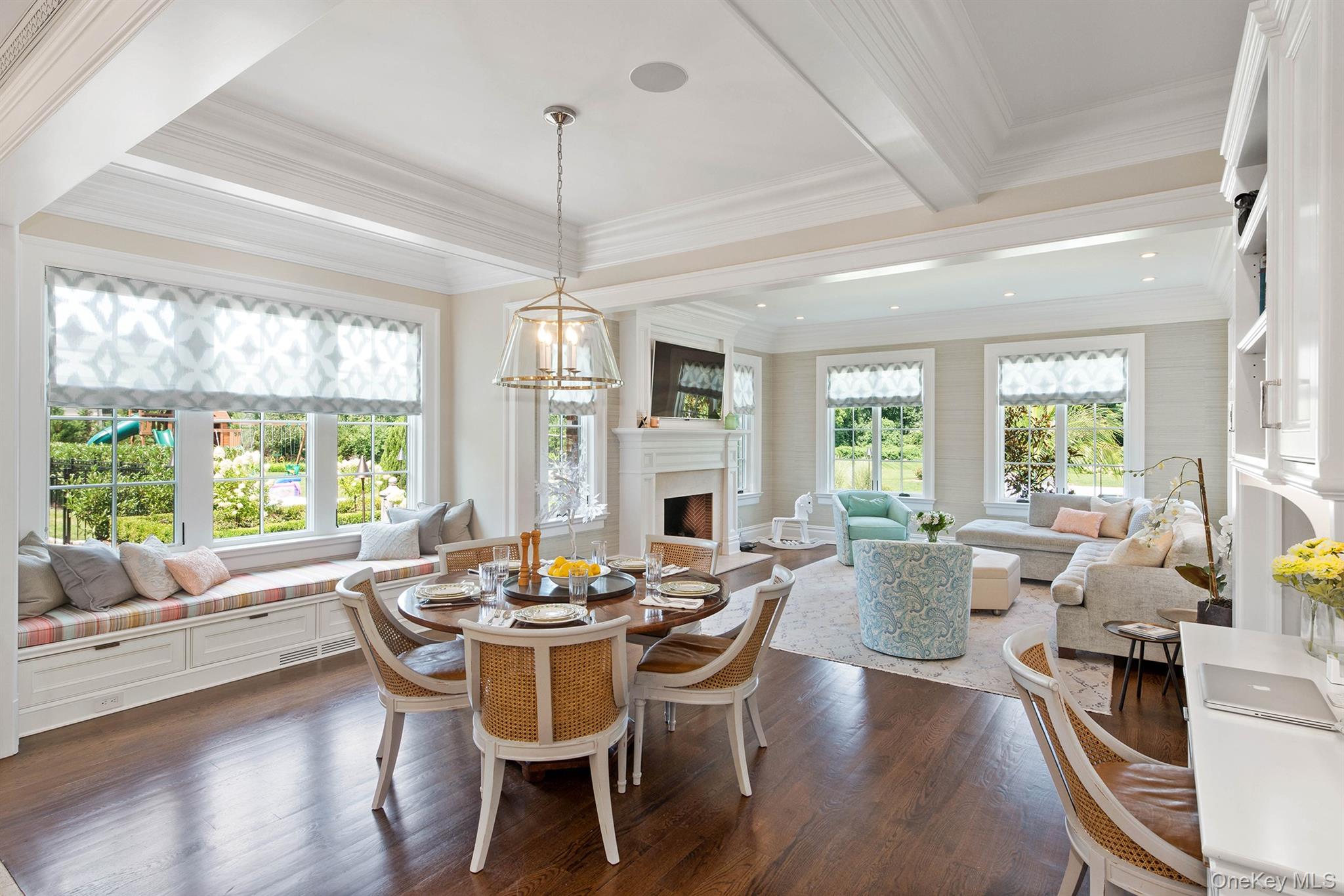 52 Wheatley Road Glen Head, NY 11545 - Photo 12 of 39 Breakfast area off of kitchen