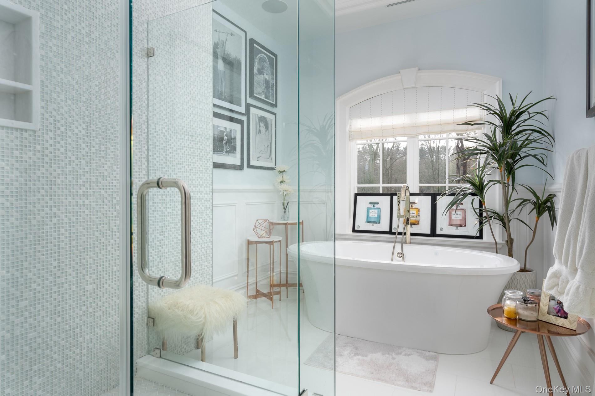 52 Wheatley Road Glen Head, NY 11545 - Photo 18 of 39 Primary Bathroom