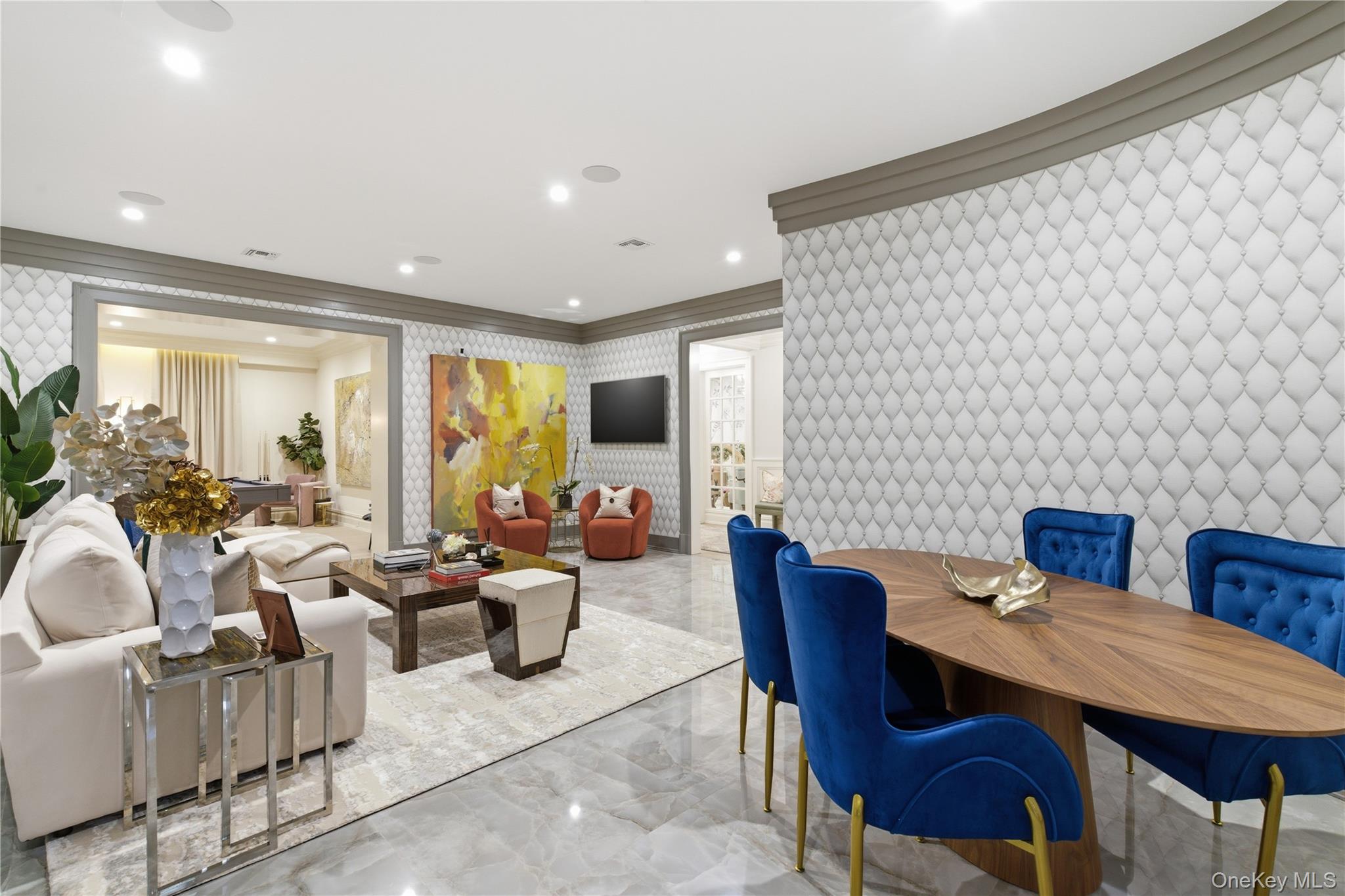 52 Wheatley Road Glen Head, NY 11545 - Photo 31 of 39 Family Room/Sitting Room