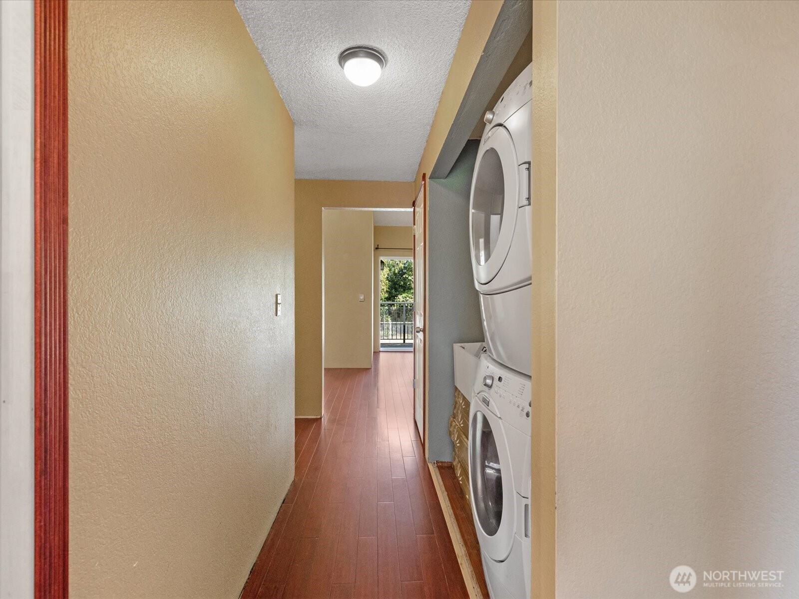 820 Cady Road, Unit D202 Everett, WA 98203 - Photo 18 of 27