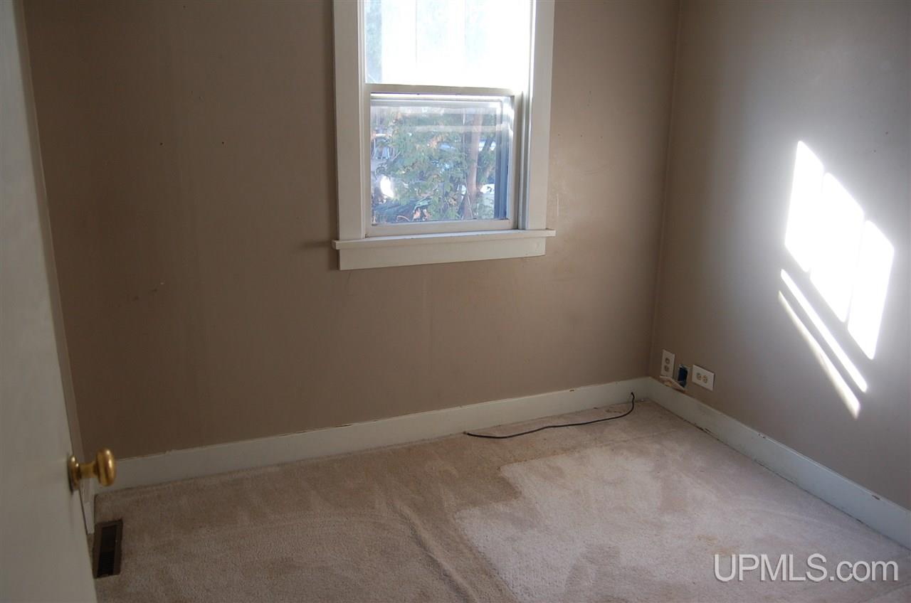 711 North 3rd Street Ishpeming, MI 49849 - Photo 12 of 17 Gallery Image 12