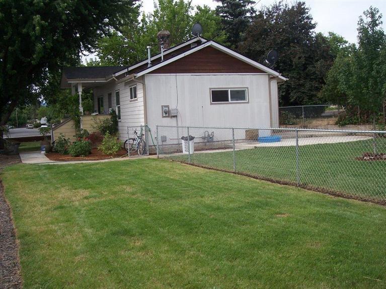 433 Hopkins Road Central Point, OR 97502 - Photo 11 of 17 Additional Photo