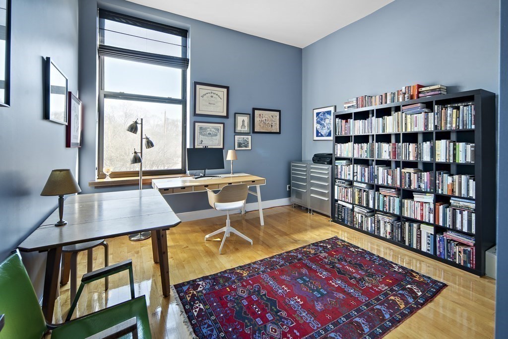 160 Playstead Road, Unit 4 Medford, MA 02155 - Photo 10 of 41 Gallery Image 10