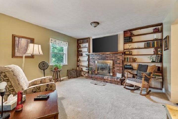 698 Lick Branch Road Charleston, WV 25312 - Photo 7 of 24 Gallery Image 7