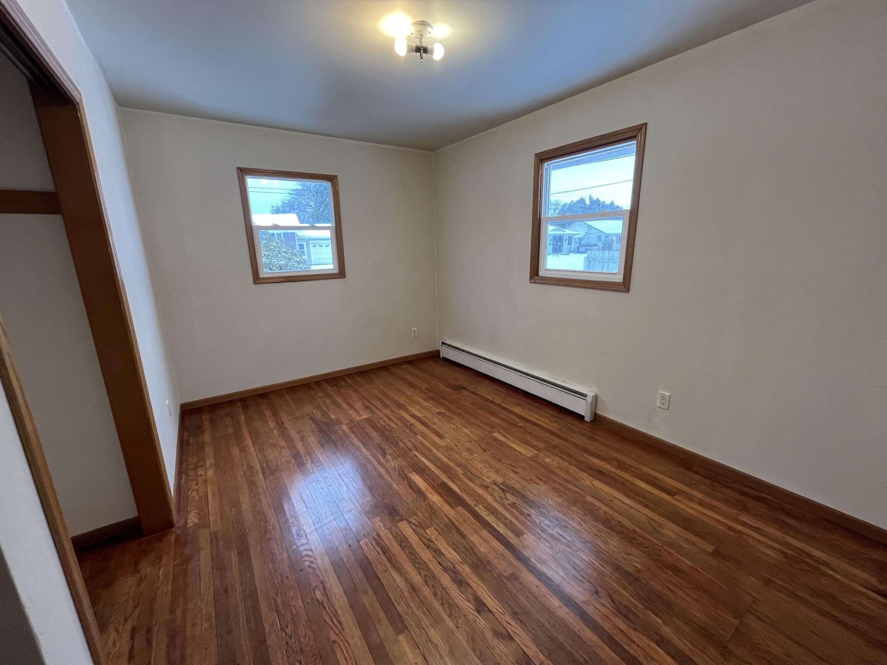 3504 Monroe Street Two Rivers, WI 54241 - Photo 14 of 19 IMG_8447