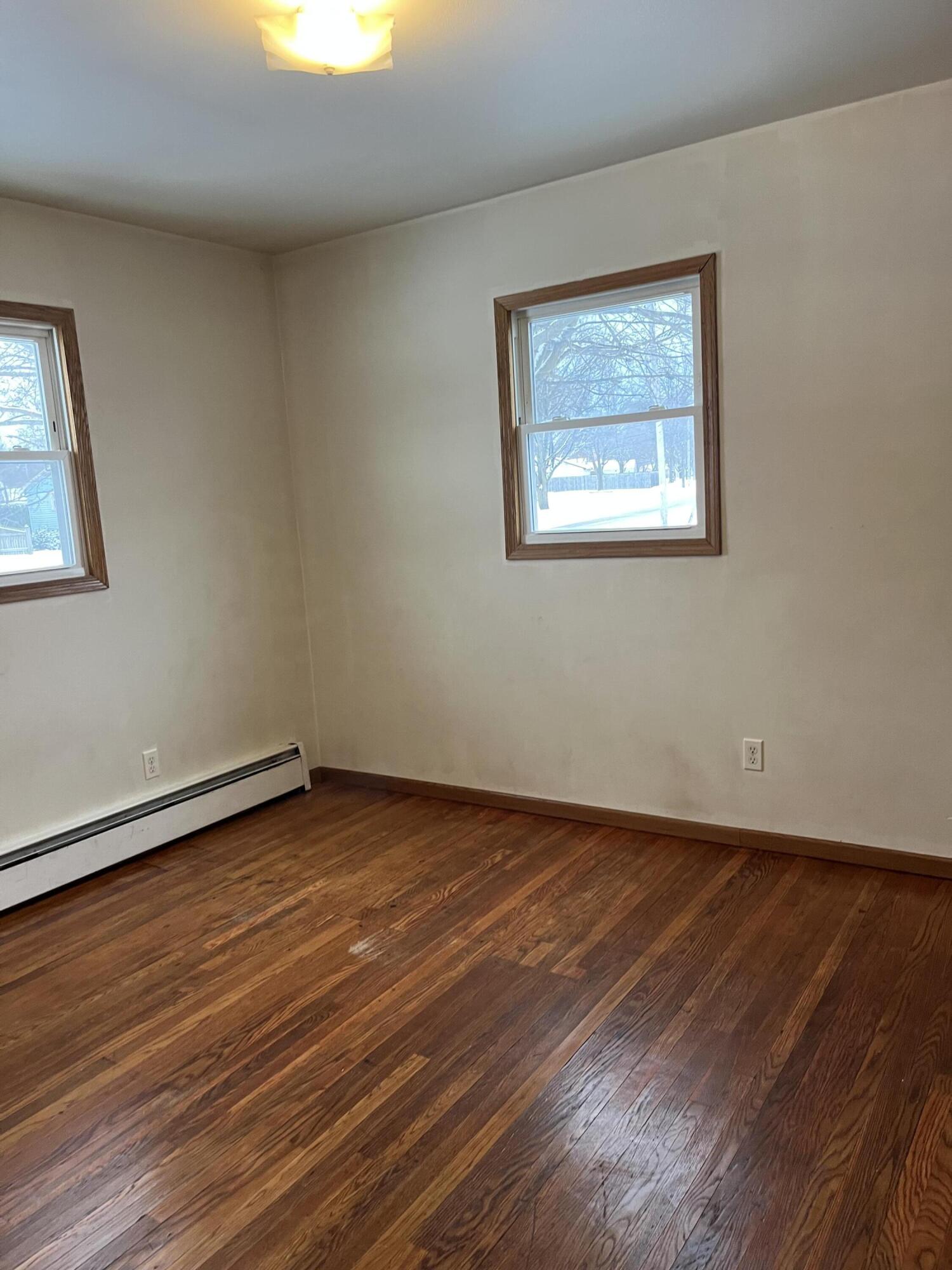 3504 Monroe Street Two Rivers, WI 54241 - Photo 16 of 19 IMG_8442