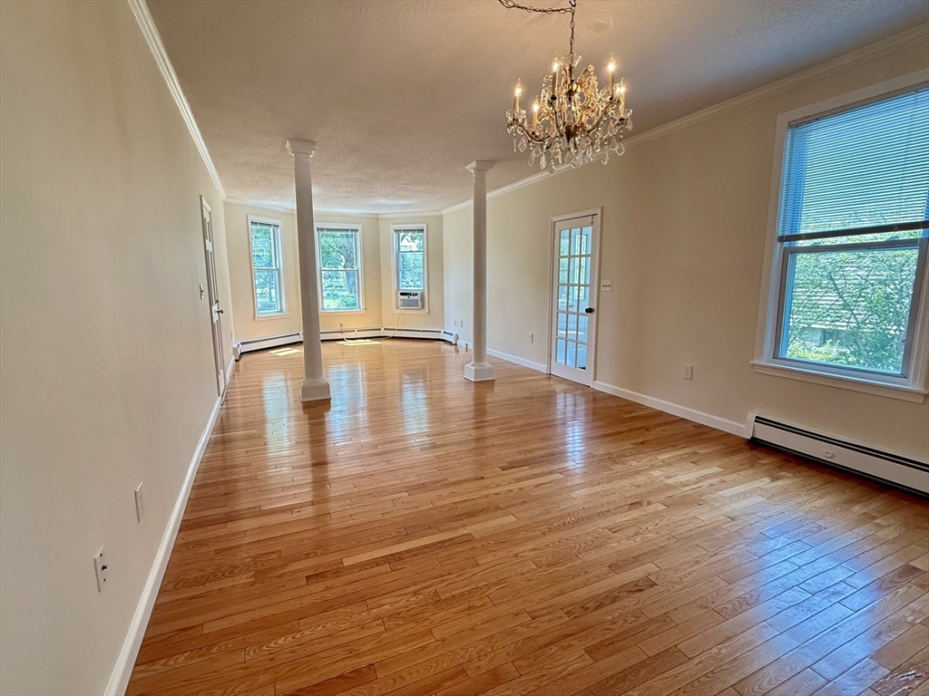 40 Chestnut Street, Unit 1 Andover, MA 01810 - Photo 3 of 20