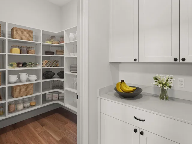 $1,215,000 | 13 Barn Road, South Burlington, VT 05403