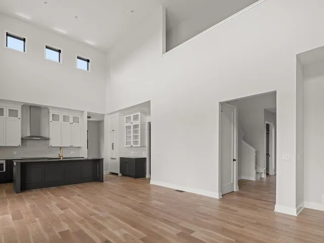 $1,215,000 | 13 Barn Road, South Burlington, VT 05403