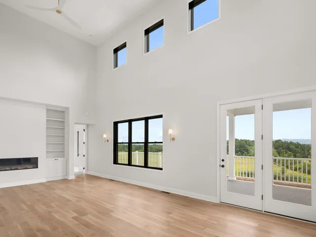 $1,215,000 | 13 Barn Road, South Burlington, VT 05403