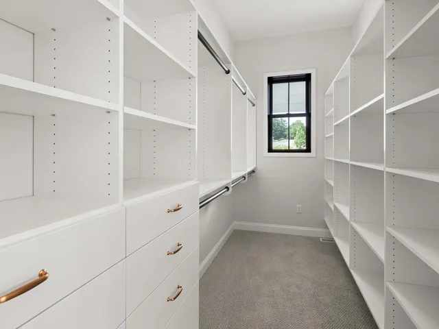 $1,215,000 | 13 Barn Road, South Burlington, VT 05403