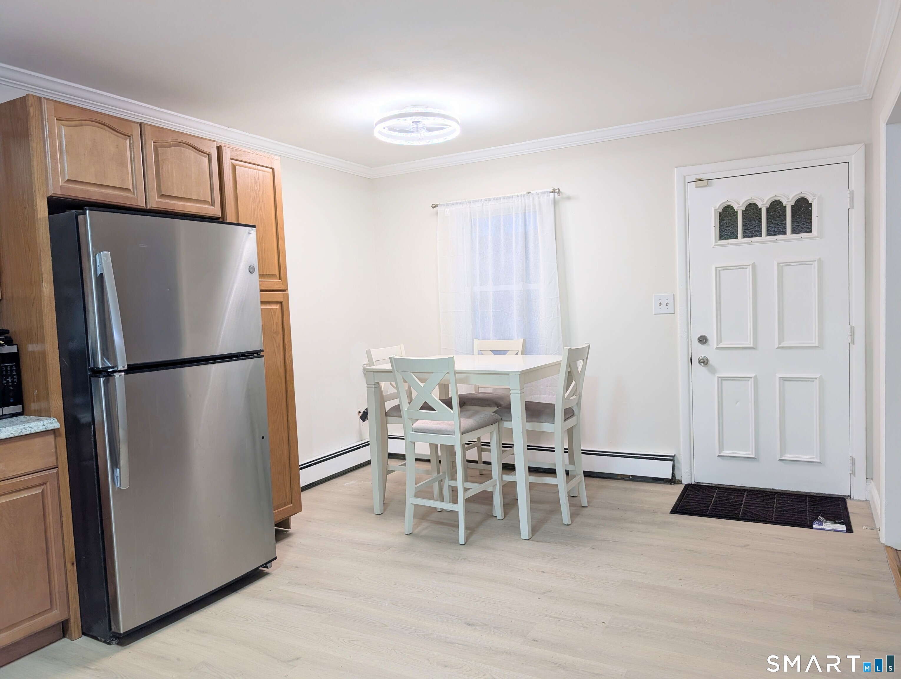 186 Marigold Avenue Bridgeport, CT 06606 - Photo 12 of 36