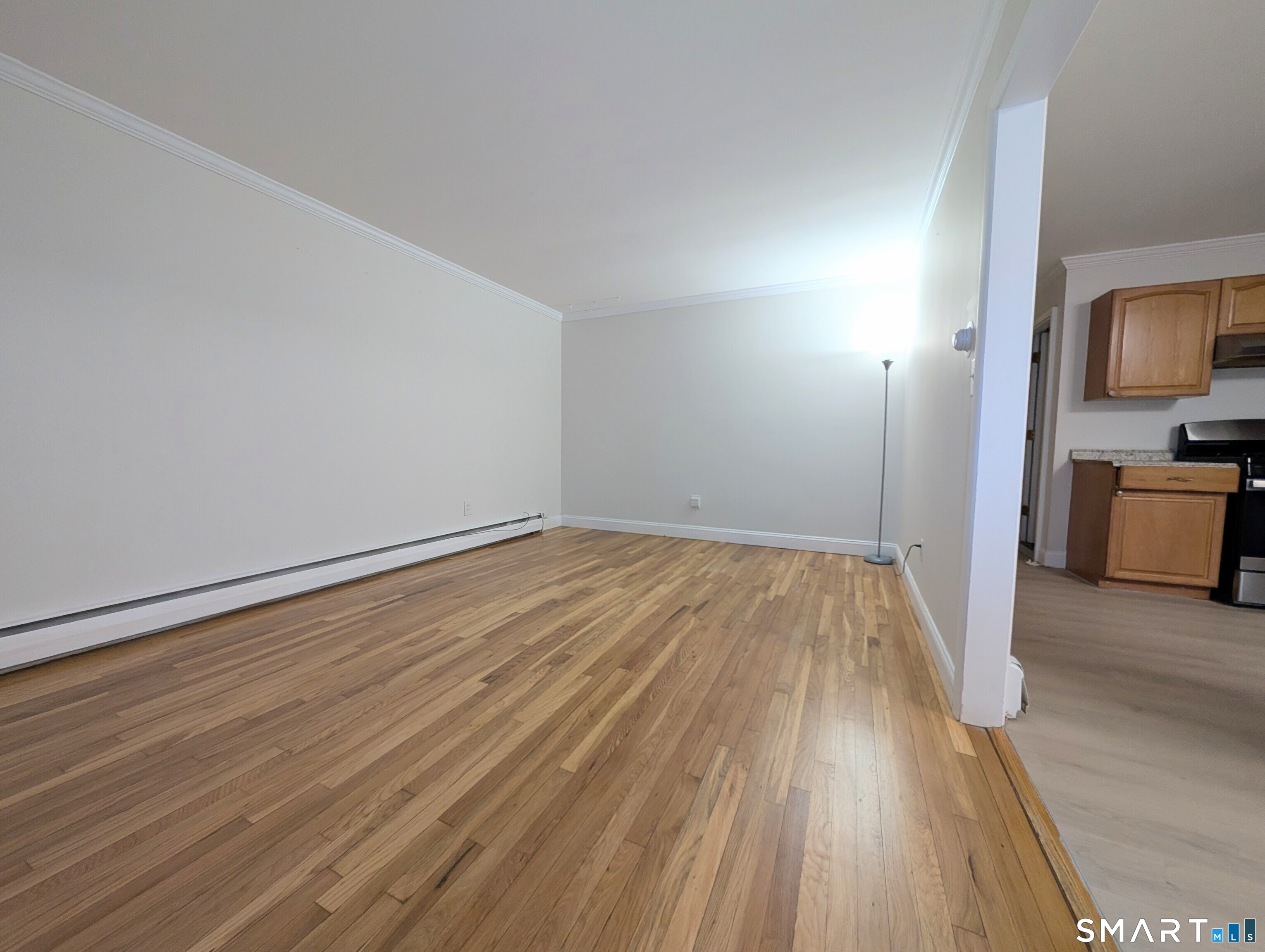 186 Marigold Avenue Bridgeport, CT 06606 - Photo 14 of 36