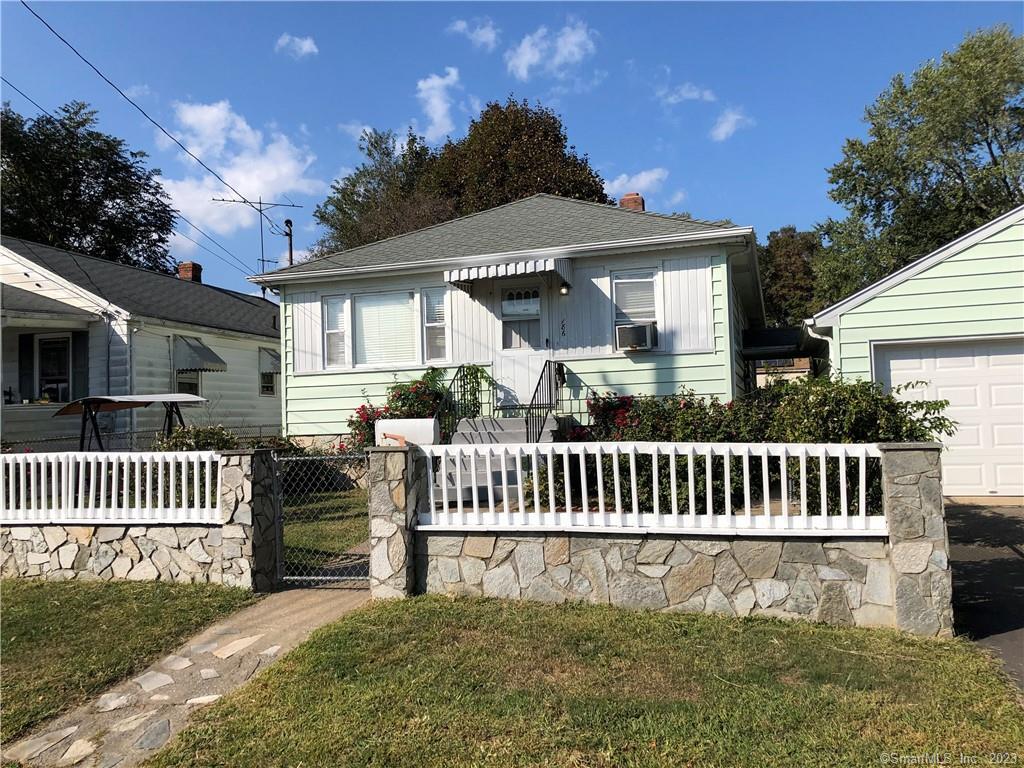 186 Marigold Avenue Bridgeport, CT 06606 - Photo 2 of 36