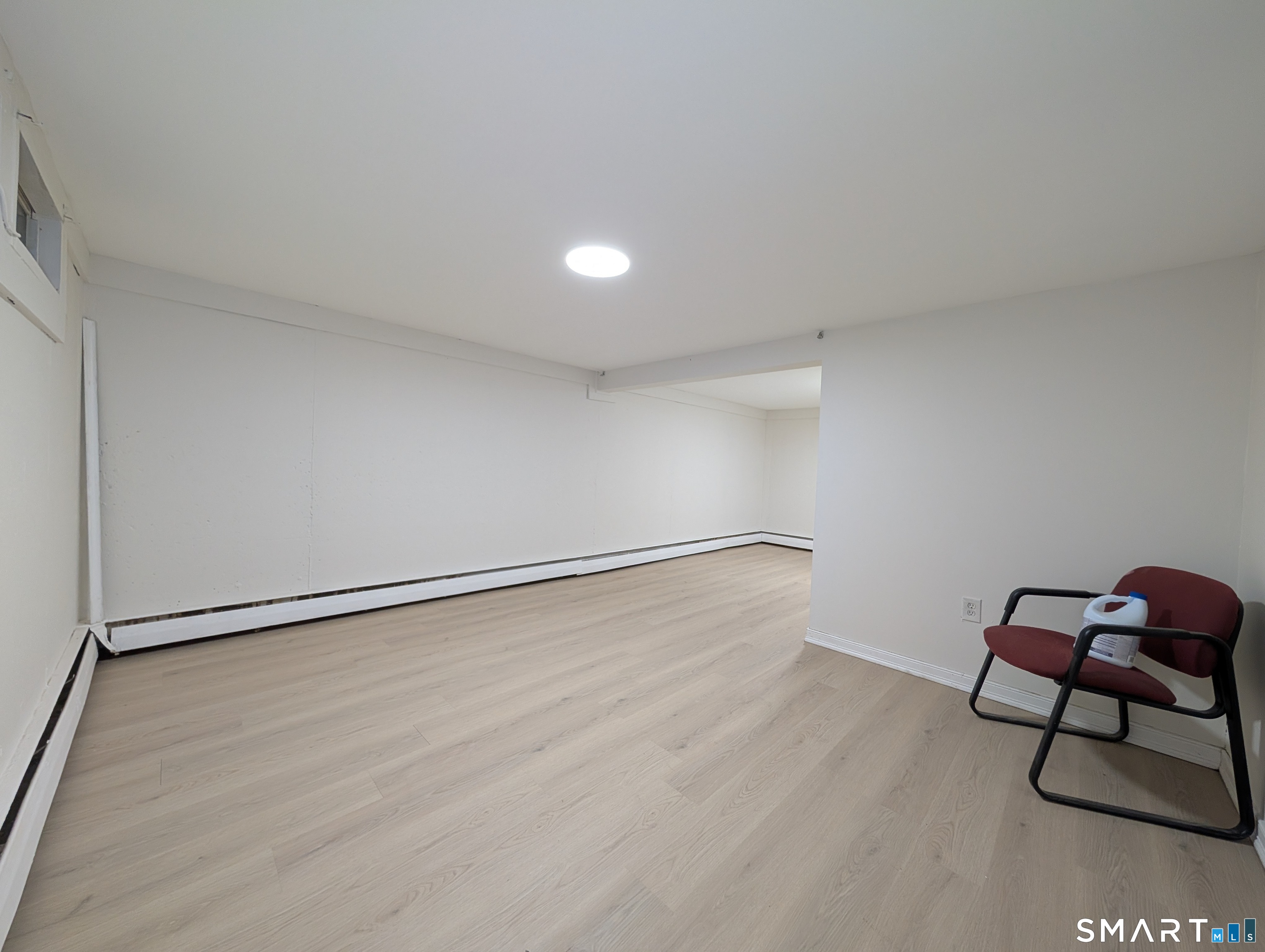 186 Marigold Avenue Bridgeport, CT 06606 - Photo 31 of 36