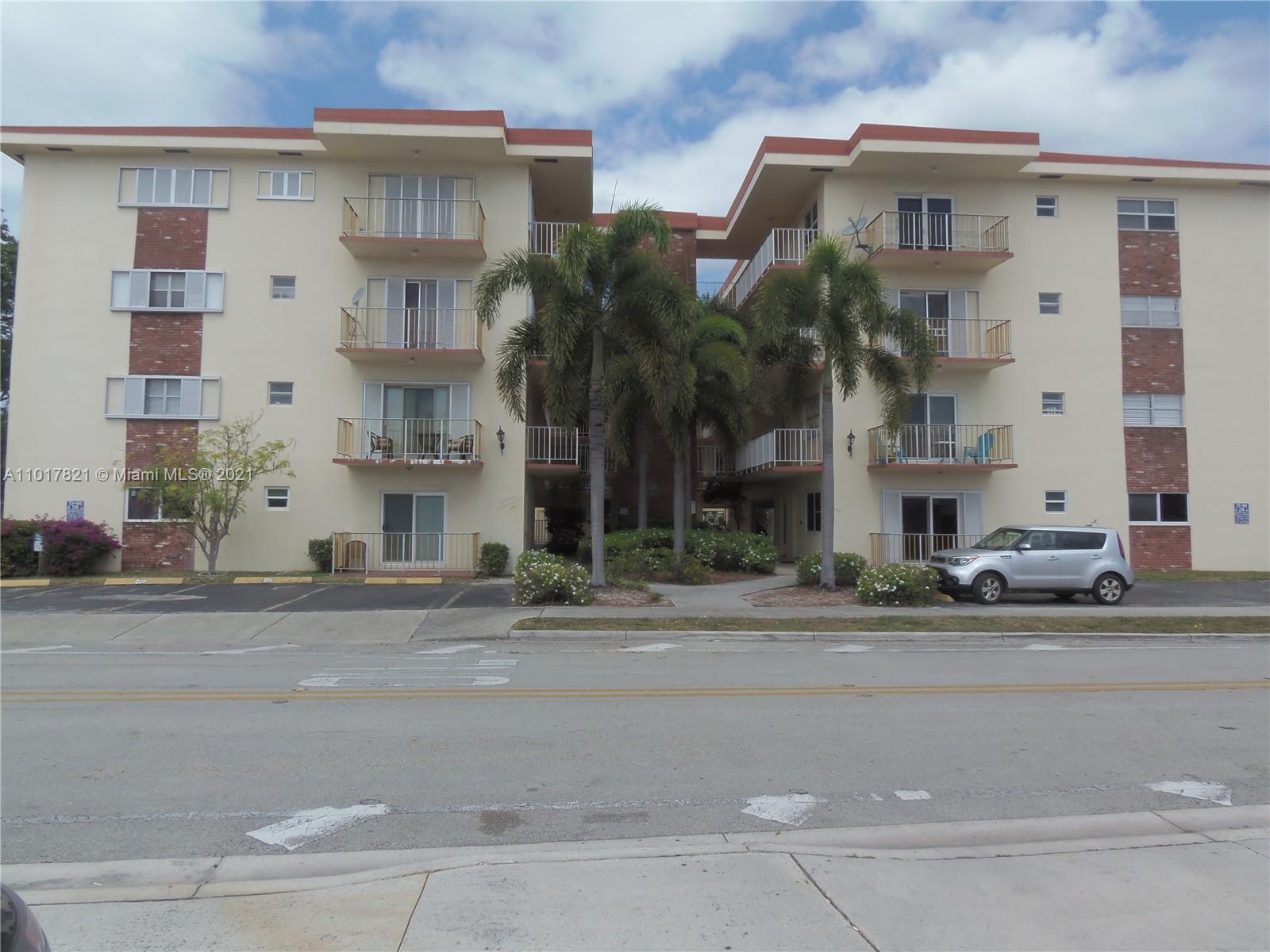1747 Rodman Street, Unit 308 Hollywood, FL 33020 - Photo 2 of 18