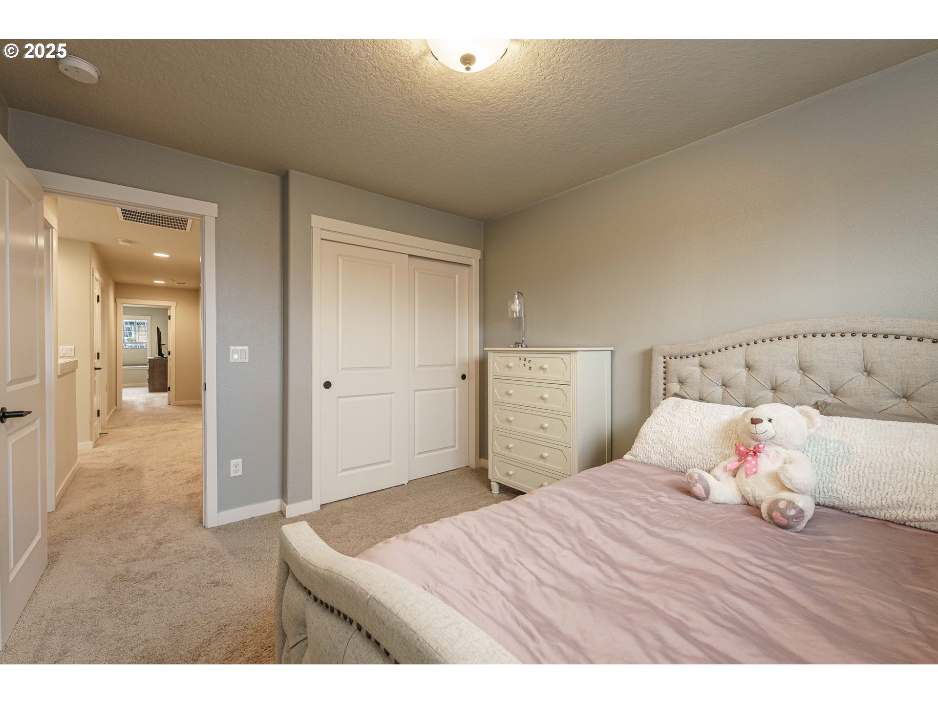 11151 Southwest Berlin Avenue Wilsonville, OR 97070 - Photo 28 of 41 Bedroom