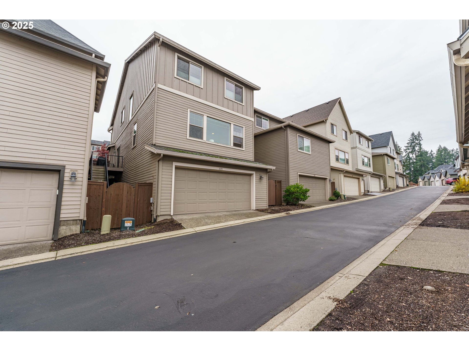 11151 Southwest Berlin Avenue Wilsonville, OR 97070 - Photo 34 of 41 Garage