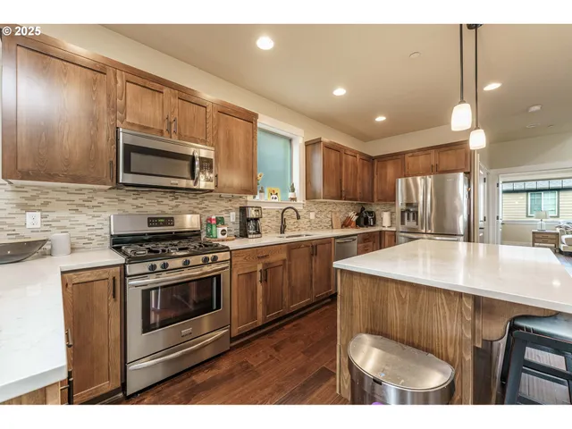 $609,000 | 11151 Southwest Berlin Avenue, Wilsonville, OR 97070