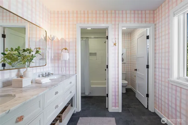 $3,795,000 | 2506 West Halladay Street, Seattle, WA 98199