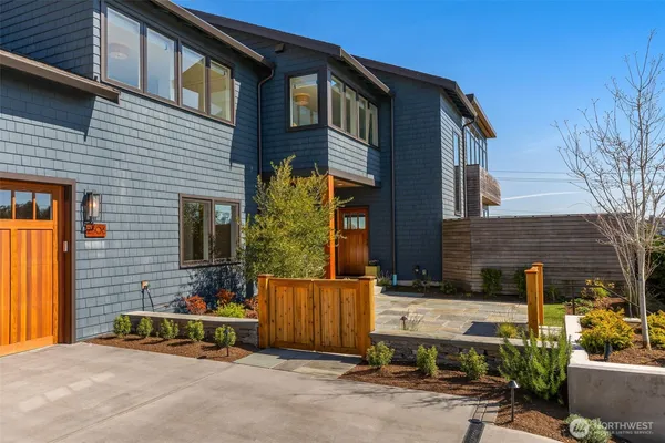 $3,795,000 | 2506 West Halladay Street, Seattle, WA 98199