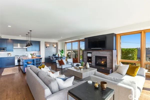 $3,795,000 | 2506 West Halladay Street, Seattle, WA 98199
