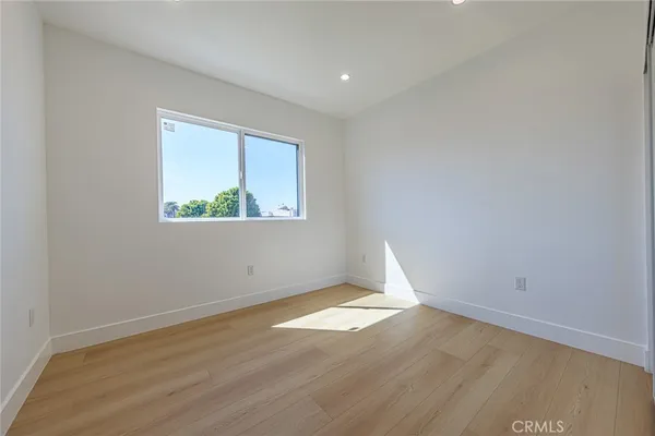 $4,395 | 2426 South West View Street, Unit A, Los Angeles, CA 90016