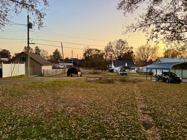 $220,000 | 716 West Walnut Street, Brownstown, IN 47220