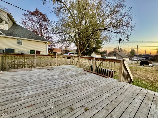 $220,000 | 716 West Walnut Street, Brownstown, IN 47220