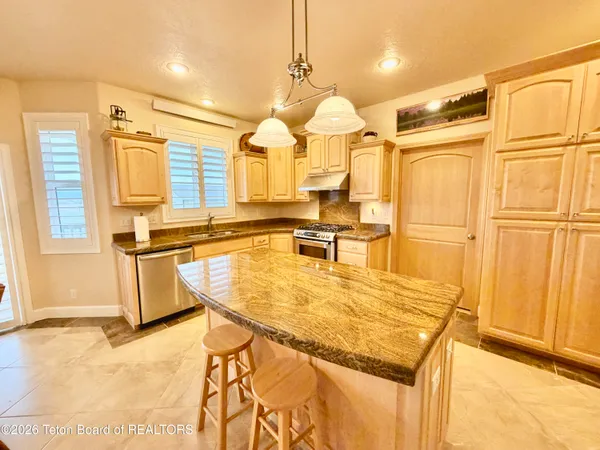 $895,000 | 221 Rocky Rd Circle, Afton, WY 83110