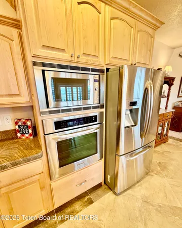 $895,000 | 221 Rocky Rd Circle, Afton, WY 83110