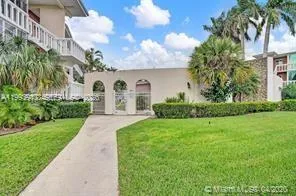 $1,800 | 141 Northeast 10th Avenue, Unit 29B, Hallandale Beach, FL 33009