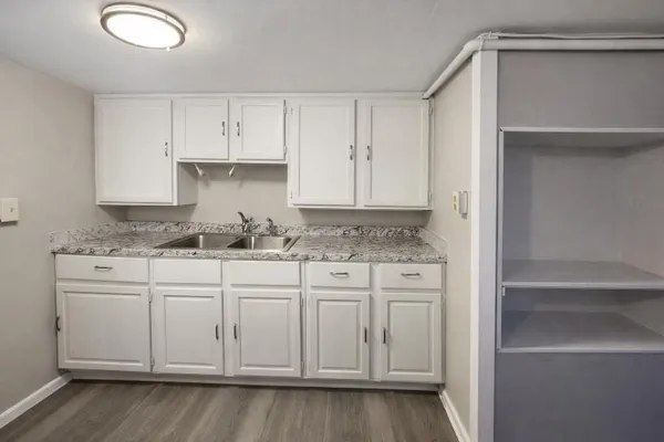 $750 | 823 Cumberland Drive, Unit B, Clarksville, TN 37040