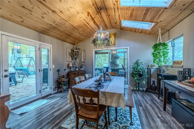 $285,000 | 27 Cottage Court, Camdenton, MO 65020