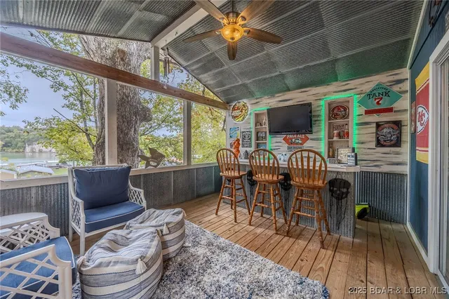 $285,000 | 27 Cottage Court, Camdenton, MO 65020