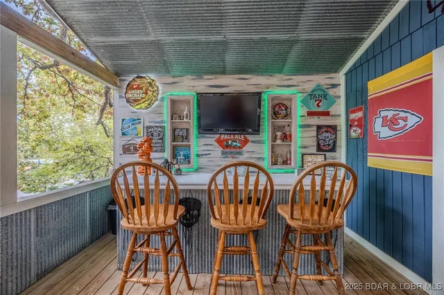 $285,000 | 27 Cottage Court, Camdenton, MO 65020